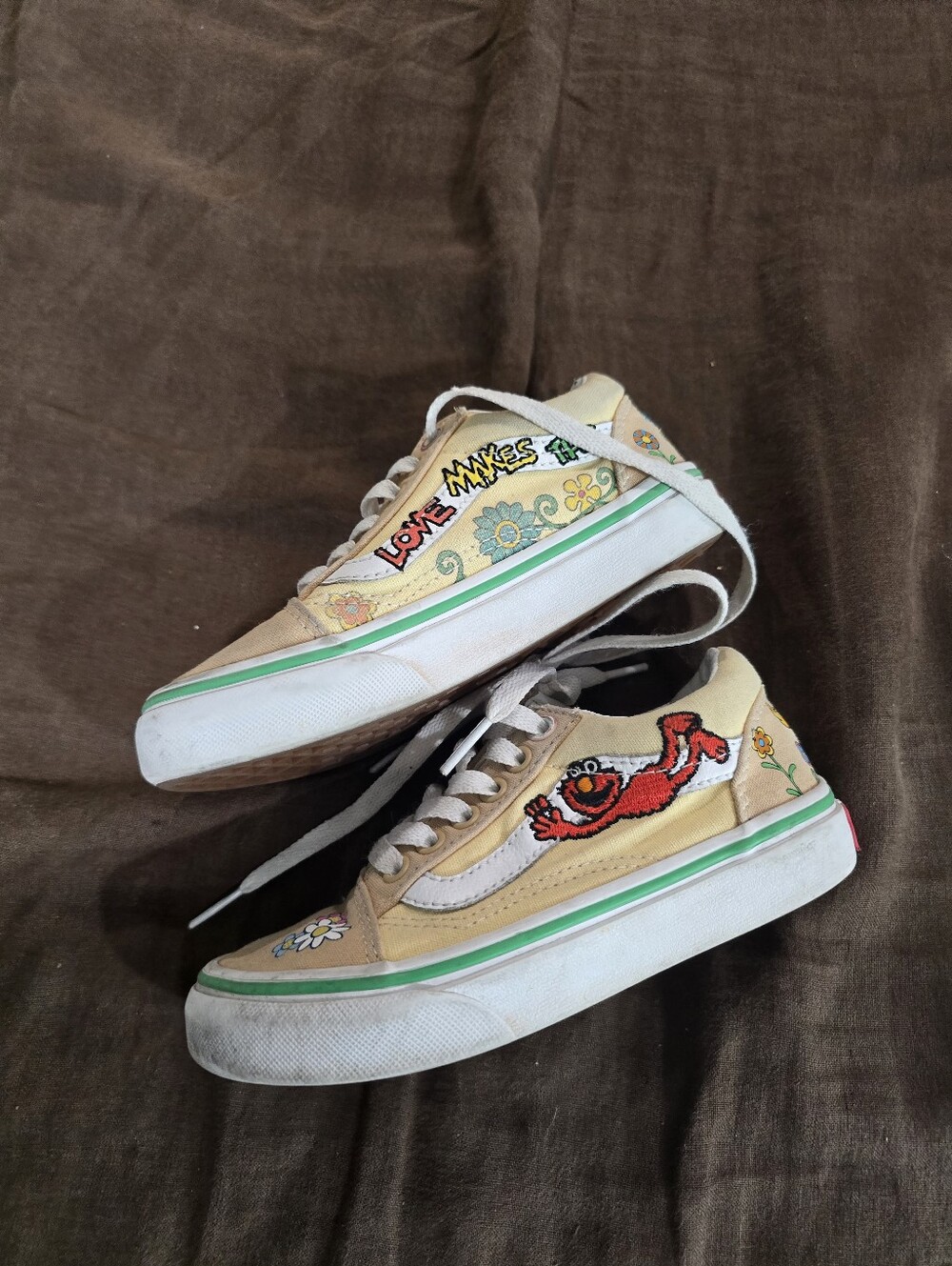 Vans x Sesame Street Old Skool Elmo sneakers Kids  Size 12 Pride Love